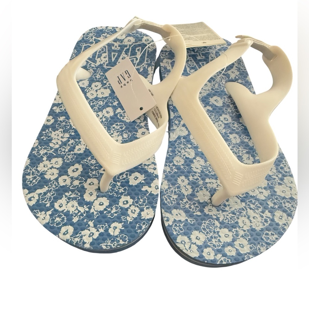 GAP Blue and White toddler Flip Flop sandals
